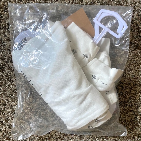 Rae Dunn Baby Onesie Bodysuit & Leggings Set w/ Cap • I WOKE UP LIKE THIS • NEW - Picture 4 of 4